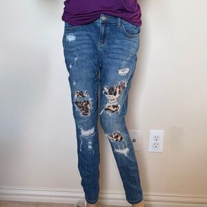 Judy Blue - LEOPARD DETAIL MID RISE SKINNY JEANS I JUDY BLUE